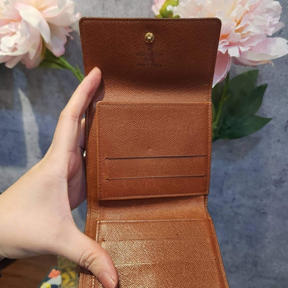 LV wallet - Picture 3 of 5